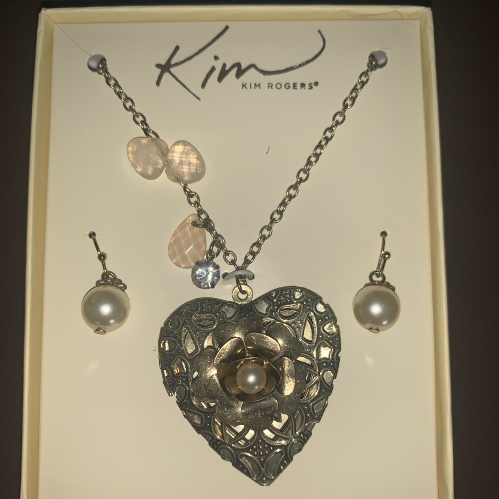 Kim Rogers Necklace/Earring Set